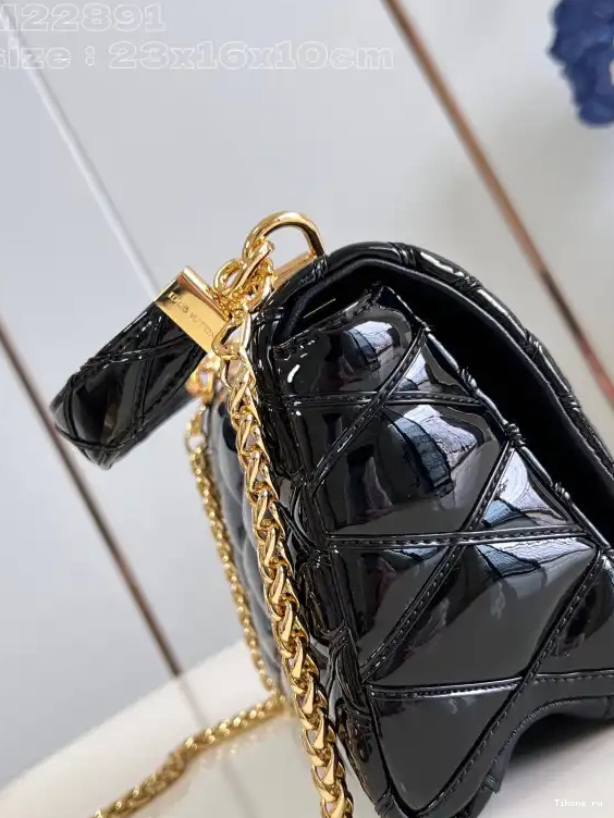 Cheap Pico LOUIS VUITTON GO-14-23*16*10CM 0613